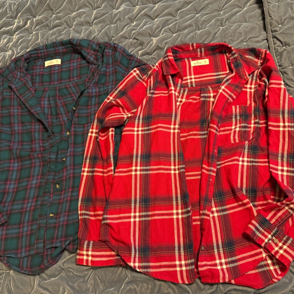 Hollister Red and White Plaid Shirt
